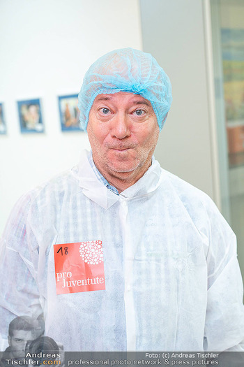 Pro Juventute Promi-backen - DerMann Brotway, Wien - Mi 08.10.2025 - Andy LEE LANG8