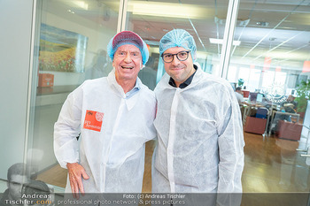 Pro Juventute Promi-backen - DerMann Brotway, Wien - Mi 08.10.2025 - Heribert KASPER11