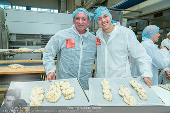 Pro Juventute Promi-backen - DerMann Brotway, Wien - Mi 08.10.2025 - Max FRAISL, Roman SCHINDLER27