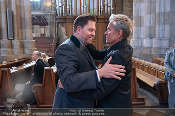 Trauerzeremonie Harald Serafin - Stephansdom, Wien - Mi 08.10.2025 - Daniel SERAFIN, Alfons HAIDER27