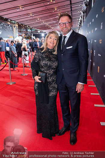 Lotterien Sporthilfe Gala - Stadthalle, Wien - Mi 08.10.2025 - Ralph HASENHÜTTL mit Ehefrau Sandra15
