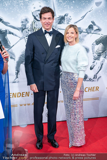 Lotterien Sporthilfe Gala - Stadthalle, Wien - Mi 08.10.2025 - Toto WOLFF mit Ehefrau Susie WOLFF54