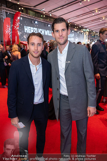 Lotterien Sporthilfe Gala - Stadthalle, Wien - Mi 08.10.2025 - Dominic THIEM mit Bruder Moritz62