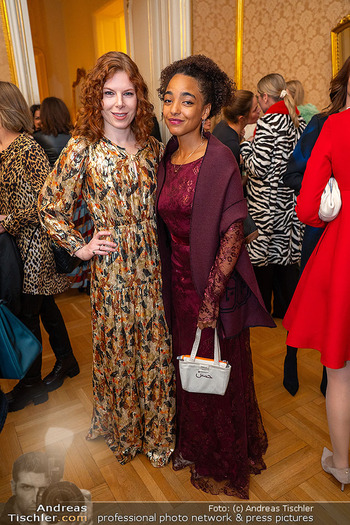 United Kids Gala - Faces of Vienna - The Node Galerie, Wien - Do 09.10.2025 - Teresa VOGL, Safira ROBENS5