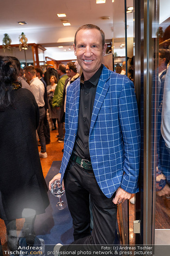 UrbanIn - The Fashion Club - Grandits Mens Fashion - Fr 10.10.2025 - Stefan PETZNER (Portrait)12