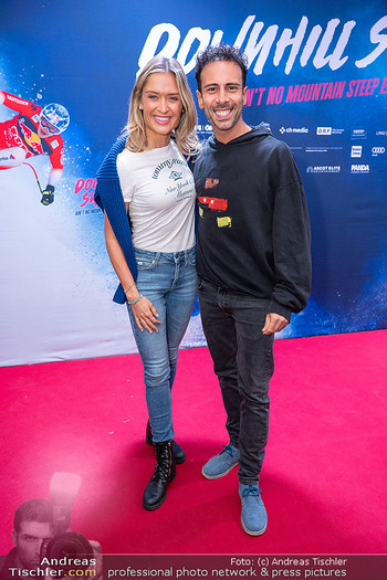 Kinopremiere ´Downhill Skiers´ - Gartenbaukino Wien - Mo 13.10.2025 - Corinna KAMPER, Danilo CAMPISI56