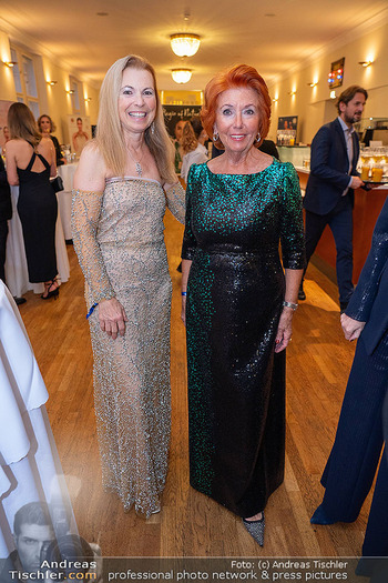 GW Cosmetics Charity Gala - Wiener Konzerthaus, Wien - Mi 15.10.2025 - Bettina PATAY, Inge KLINGOHR10
