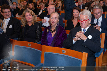 GW Cosmetics Charity Gala - Wiener Konzerthaus, Wien - Mi 15.10.2025 - Agnes und Peter HUSSLEIN63