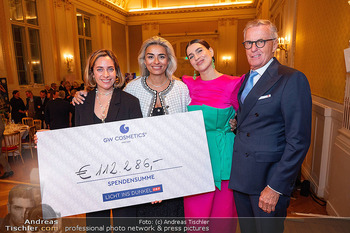 GW Cosmetics Charity Gala - Wiener Konzerthaus, Wien - Mi 15.10.2025 - Lisa ZUCKERSTÄTTER, Amra und Rainer DEISENHAMMER, Asmik GRIGORI169