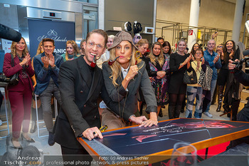 Humanic x Silvia Schneider - Humanic Flagshipstore, Wien - Mo 20.10.2025 - Marcus FREISTÄTTER, Lilian KLEBOW96
