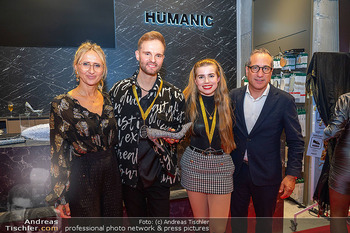 Humanic x Silvia Schneider - Humanic Flagshipstore, Wien - Mo 20.10.2025 - Anna STRIGL, Herby STANONIK138