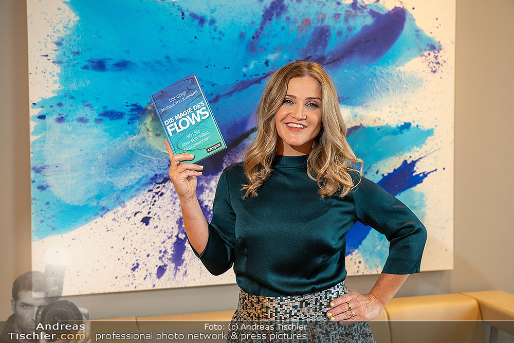Lizz Görgl Buchpräsentation - 2025-10-21 - Raiffeisengebäude, Wien