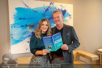 Lizz Görgl Buchpräsentation - Raiffeisengebäude, Wien - Di 21.10.2025 - Lizz GÖRGL, Michael VON KUNHARDT6