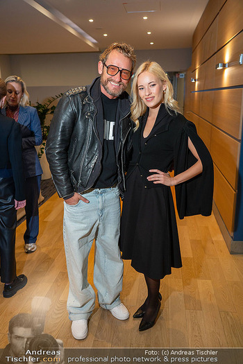 Lizz Görgl Buchpräsentation - Raiffeisengebäude, Wien - Di 21.10.2025 - Valerie HUBER, Franz Josef BAUR19