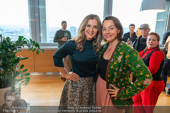 Lizz Görgl Buchpräsentation - Raiffeisengebäude, Wien - Di 21.10.2025 - Gudrun NIKODEM-EICHENHARDT, Lizz GÖRGL29
