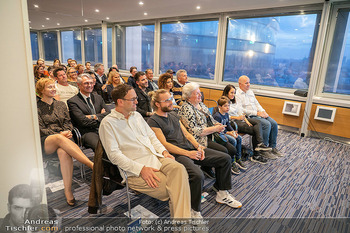 Lizz Görgl Buchpräsentation - Raiffeisengebäude, Wien - Di 21.10.2025 - 51