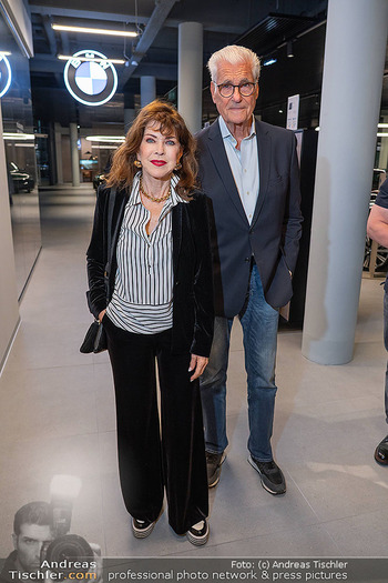 Manfred Baumann Buchpräsentation - BMW Wien Heiligenstadt - Di 21.10.2025 - Sky DU MONT, Anja KRUSE54