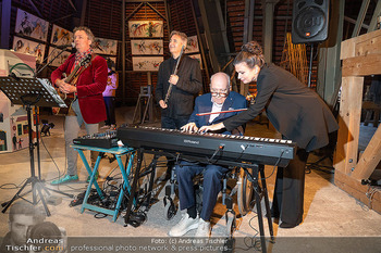 Segnung Staud´s Adventkalender - Stephansdom Dachboden, Wien - Mi 22.10.2025 - Hans STAUD am Piano Klavier Keyboard35