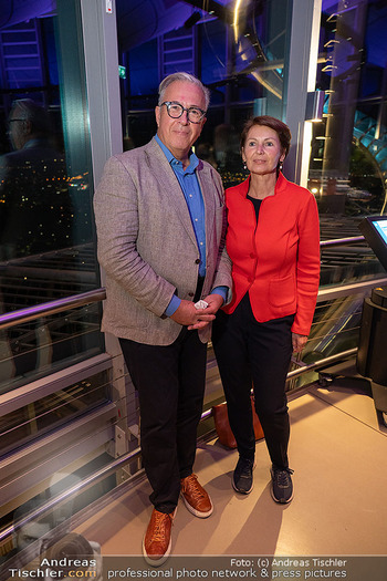Machu Picchu Society Opening - Immersive Center Donauturm, Wien - Mi 22.10.2025 -  Herbert LIPPERT mit Ehefrau Gabriele8
