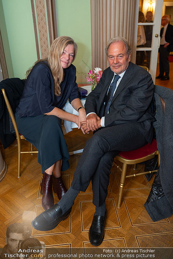 Premiere ´Der Theatermacher´ - Theater in der Josefstadt, Wien - Do 23.10.2025 - Cordula REYER, Harry BERGMANN28