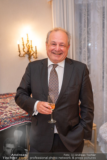 Sektempfang Birgit Sarata - Privatwohnung, Wien - Mo 27.10.2025 - Franz PATAY (Portrait)6