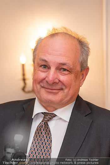 Sektempfang Birgit Sarata - Privatwohnung, Wien - Mo 27.10.2025 - Franz PATAY (Portrait)7