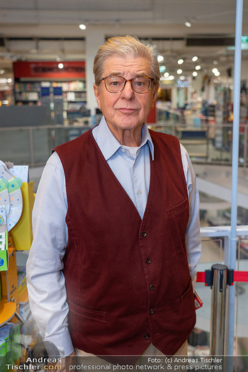 Buchpräsentation Erwin Steinhauer - Thalia Wien Mitte - Do 30.10.2025 - Erwin STEINHAUER (Portrait)9