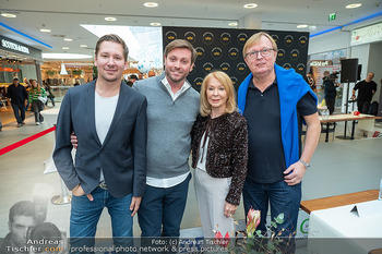 Miss und Mister Austria Casting - Auhof Center, Wien - Sa 08.11.2025 - Clemens TRISCHLER, Gerda ROGERS, Peter SCHAIDER jun und sen32