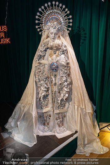 Tosca PK - Haus der Musik, Wien - Mo 10.11.2025 - Bühnenkostüm68