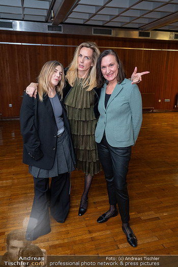 Austrian Fashion Awards - VHS Veranstaltungszentrum, Wien - Mi 12.11.2025 - Camille BOYER, Justine PARSONS, Olga OKUNEV14