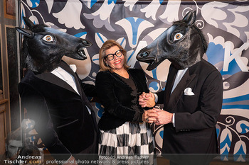 Künstlerdinner - MAK, Wien - Do 13.11.2025 - Lilli HOLLEIN mit Gästen mit Pferdemaske114