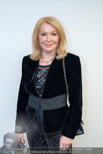 Licht ins Dunkel Gala - ORF Zentrum, Wien - Fr 14.11.2025 - Gerda ROGERS (Portrait)133