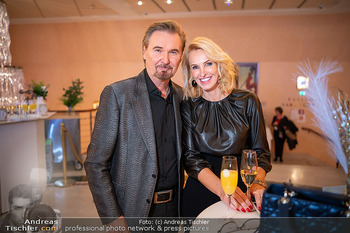 Pro Juventute Charity - Congress Center Casino Baden - Di 18.11.2025 - Nik P. PRESNIK mit Karin4