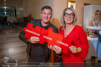 Pro Juventute Charity - Congress Center Casino Baden - Di 18.11.2025 - Marc PIRCHER, Emese HUNYADY54