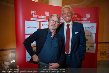 Pro Juventute Charity - Congress Center Casino Baden - Di 18.11.2025 - Hubert WOLF, Oliver STAMM74