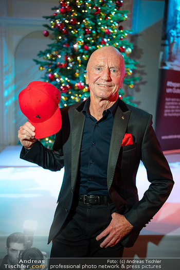 Pro Juventute Charity - Congress Center Casino Baden - Di 18.11.2025 - Heribert KASPER (mit Glatze vor OP, ohne Kappe, Portrait)83