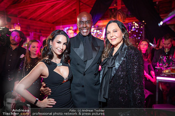 Adi Weiss 50. Geburtstag - Prater Alm, Wien - Sa 22.11.2025 - Natascha OCHSENKNECHT, Bruce DARNELL, Sila SAHIN56