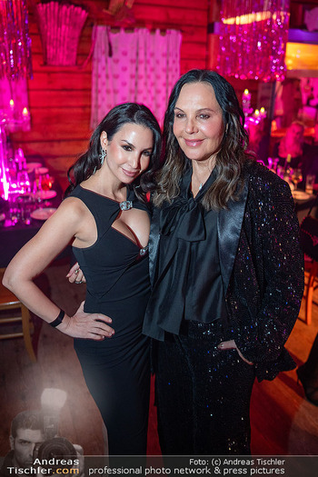 Adi Weiss 50. Geburtstag - Prater Alm, Wien - Sa 22.11.2025 - Sila SAHIN, Natascha OCHSENKNECHT155
