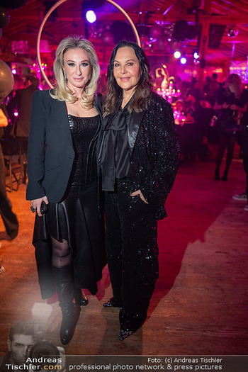 Adi Weiss 50. Geburtstag - Prater Alm, Wien - Sa 22.11.2025 - Alina BASEL, Natascha OCHSENKNECHT165