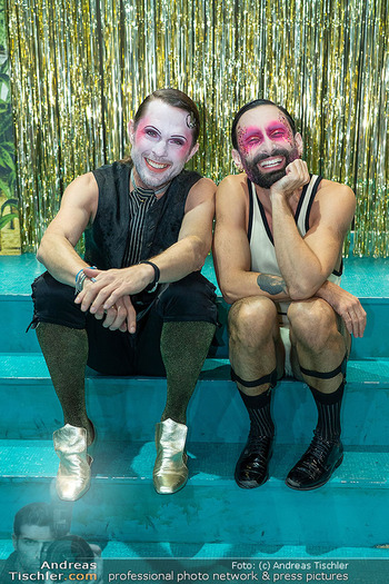 Tom Neuwirth und LuziWuzi Jubiläum - Rabenhof Theater, Wien - Di 25.11.2025 - Tom NEUWIRTH (Conchita WURST), Kyrre KVAM14