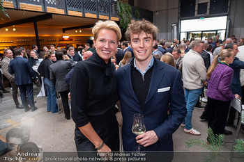 Falstaff Nordic Inauguration - Kopenhagen Distillery, Kopenhagen - Do 27.11.2025 - Birgit REITBAUER, Maximilian ROSAM65