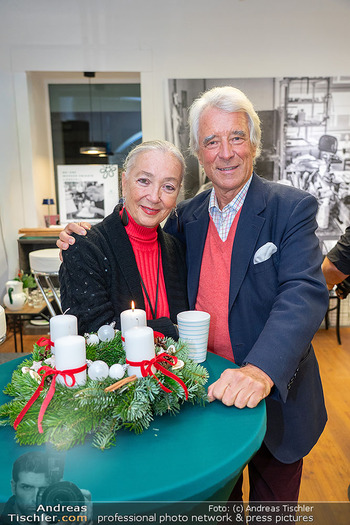 Weihnachts-Diskussionsabend - Gmundner Keramik - Di 02.12.2025 - Peter und Agnes HUSSLEIN6