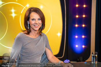 Ein Fest fürs Fernsehen - Wiener Metropol - Di 02.12.2025 - Vera RUSSWURM (Portrait)5