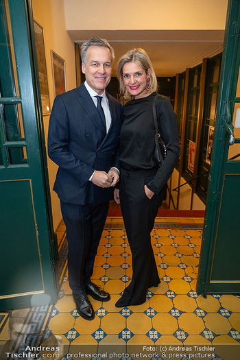 Ein Fest fürs Fernsehen - Wiener Metropol - Di 02.12.2025 - Tarek LEITNER, Claudia LAHNSTEINER46