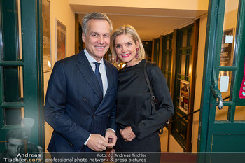 Ein Fest fürs Fernsehen - Wiener Metropol - Di 02.12.2025 - Tarek LEITNER, Claudia LAHNSTEINER49