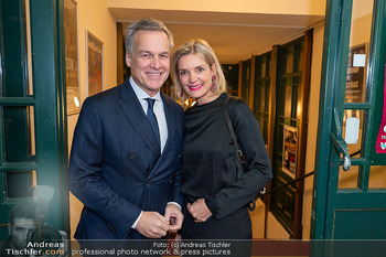 Ein Fest fürs Fernsehen - Wiener Metropol - Di 02.12.2025 - Tarek LEITNER, Claudia LAHNSTEINER50