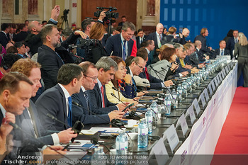 OSZE Ministerrat Tag 1 - Hofburg, Wien - Do 04.12.2025 - Ãbersichtsfoto Plenarsaal Plenary Plenium Festsaal Ministerrat160