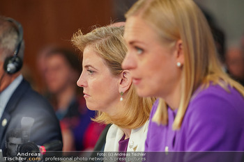OSZE Ministerrat Tag 1 - Hofburg, Wien - Do 04.12.2025 - Elina VALTONEN, Beate MEINL-REISINGER190