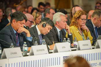 OSZE Ministerrat Tag 1 - Hofburg, Wien - Do 04.12.2025 - 248