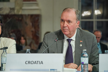 OSZE Ministerrat Tag 1 - Hofburg, Wien - Do 04.12.2025 - 333